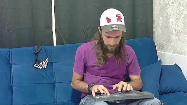 hairy_mannn — Show milk rain!!