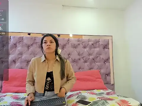 hanna_wets — full naked
