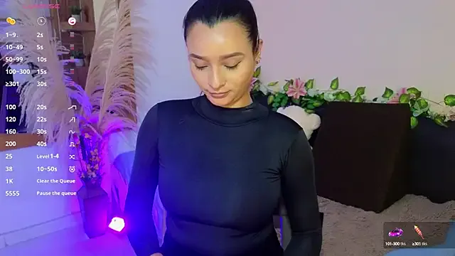 Hannah_williams1 — fuck me with the dildo 