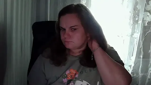 HarmonyKarera — Freechat on StripChat