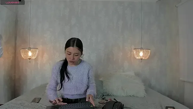 hasna_angels — SHOW TITS
