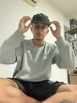 henry_web — Freechat on StripChat