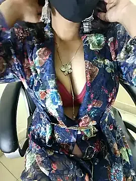 Hey_Jully — Bra remove