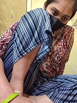 Hi_Radhika — Group on StripChat