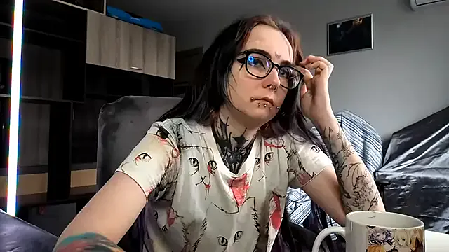 HighelikeGirl — spin around