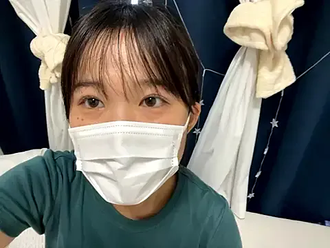 hikiwarinatto_xoxo — Group on StripChat