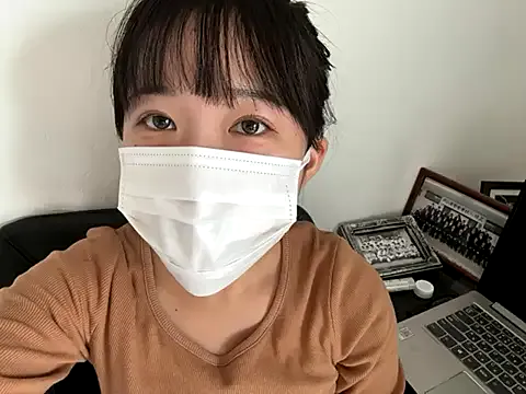 hikiwarinatto_xoxo — Group on StripChat