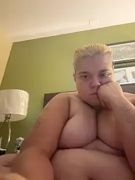 Hizzle_H90 — Play with tits