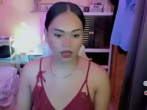 Hollyfvkendoll — GET ME NAKED AND CUM HERE!!