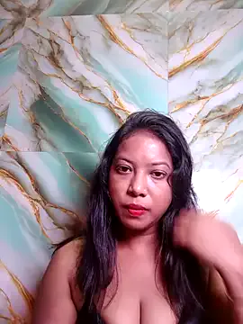 hornyzinia123 — Freechat on StripChat