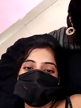 Hot-komall — Boobs show