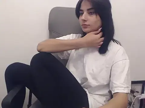 Hot_Bruny — New  hot girl ready for a good squirt