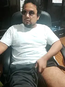 Hotknight — cum shot