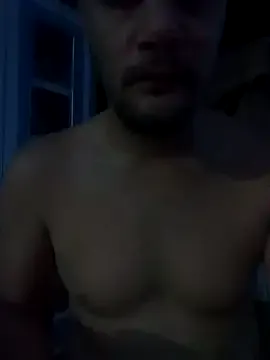 HotSexCouple22 — Ejac sur mon tel
