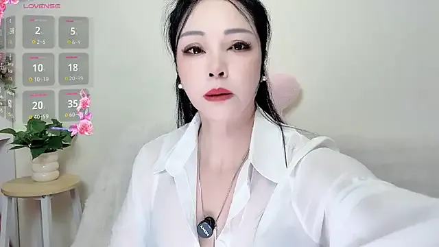 Hua_Hua_0 — Freechat on StripChat