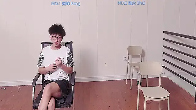 huayang001 — Freechat on StripChat