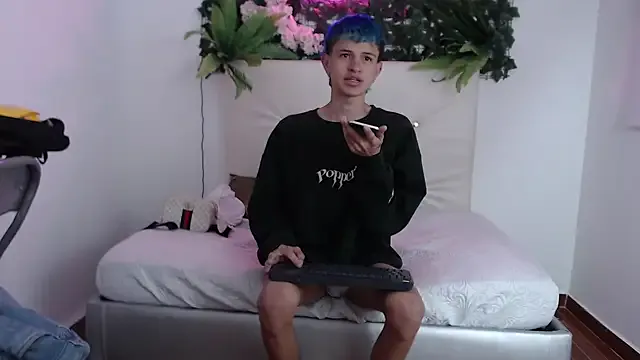 iam_lukas__ — cum