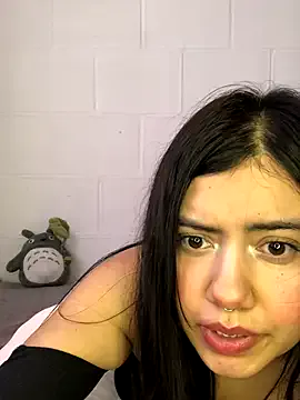 iam_nahomy — Nake for daddy