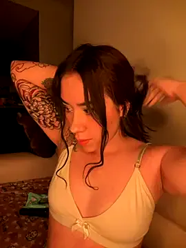 Im_Valen_Cute — MAKE ME HORNY AND WET