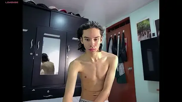 imcoltonalvin — The best CUM SHOW ever