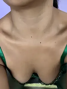 In-Ur-dreams — Show tits