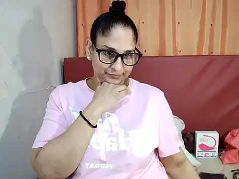 Indiankushy — Get me Naked:heart: