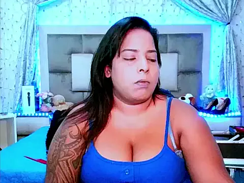 indiantopaz694u — 10 custom videos+ live squirt