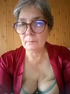IrinaSweet54 — Freechat on StripChat