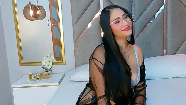 Isa-London — Caress Tits (Over Bra)