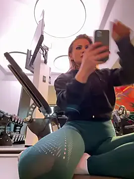 IsabellaEtha — Fuck my  ass + video for last tiper