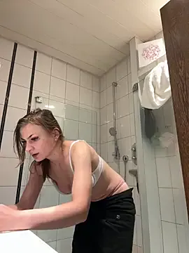IsabellaEtha — Fuck my  ass + video for last tiper