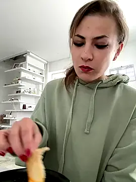 IsabellaEtha — Fuck my  ass + video for last tiper
