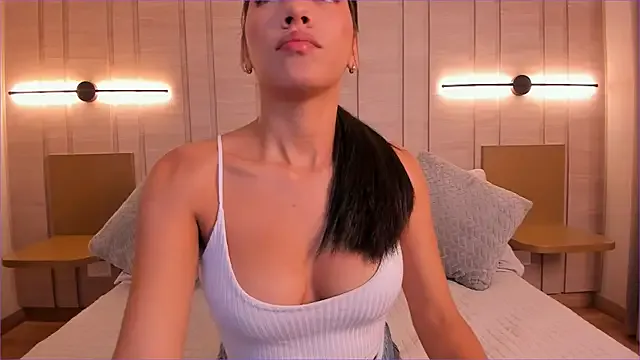 Isabellaroberts1 — Ride torso