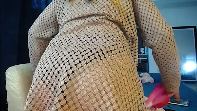 Isis_Valen — BIKINI BUTTON REMOVE!!