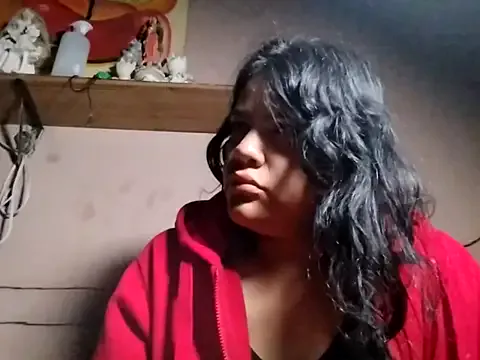 Itzel_Noir — QUITATE LA CAMISA PRECIOSA