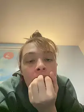 Itzz_lolareign — Strip tease