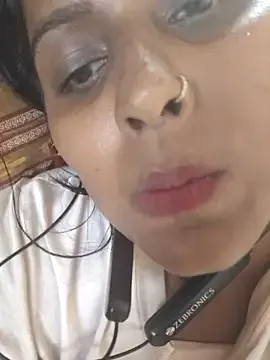 Jasmine_Januja — Freechat on StripChat