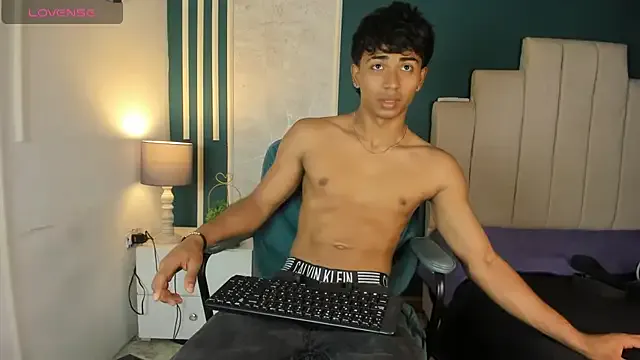 Jaycob_Black1 — Box Ttime!!
