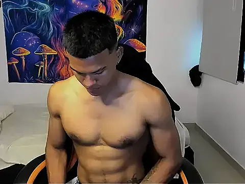 jeanfran_ferrer — Cum in public!!