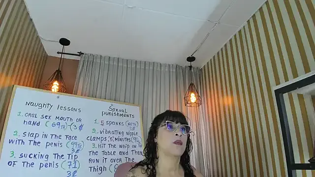 Jenni_Zeller — oil on my ass