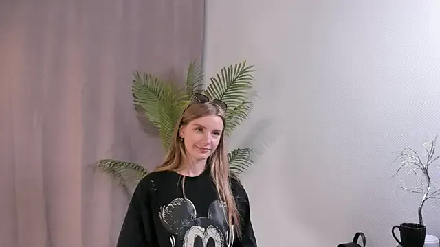 JeraldineBowser — play with straps of my bra