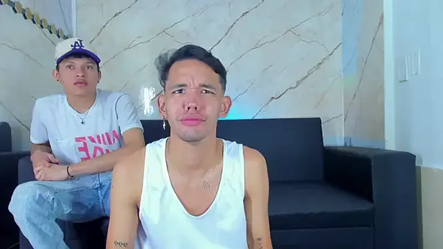 jeremytonner — hi sexys guys 