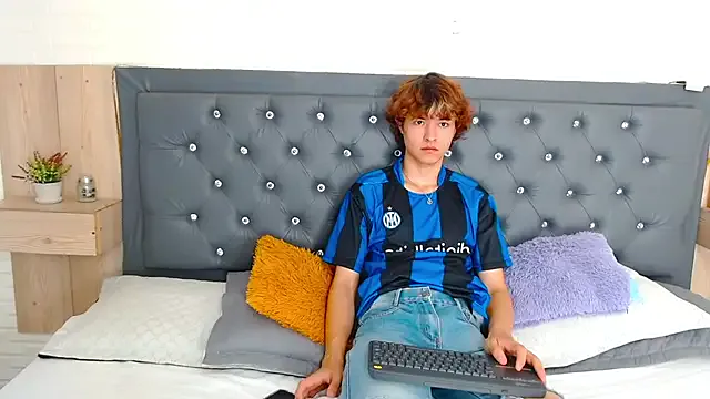 Jermi_johnson — masturbate