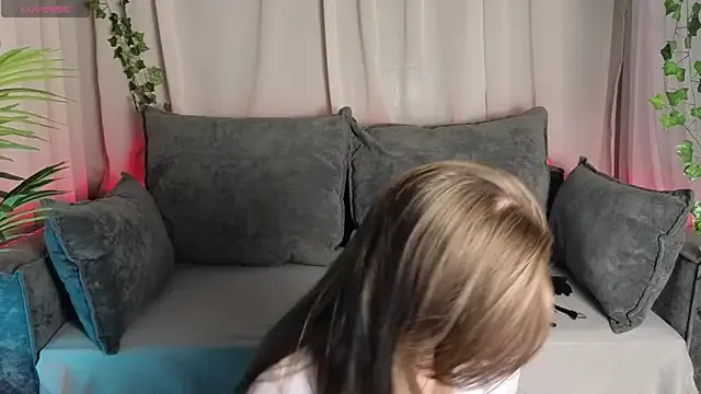 Jesica_mooon — show passionated panties