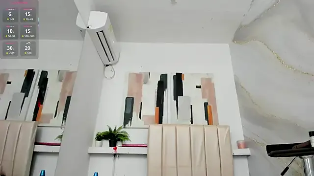 JOCELYN_SANTANA1 — RUSSIAN STRAW