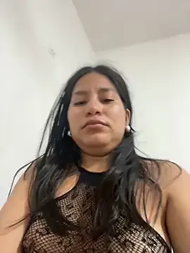 JohaGNarvaez — off clothes 5 min show