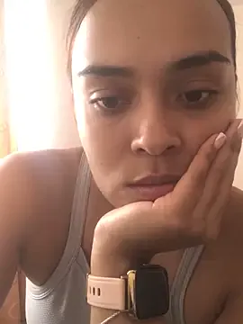 JuanaSimons — a good stretch after the gym!!