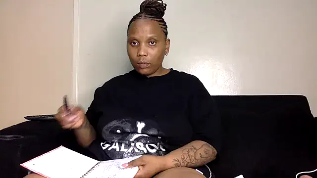 Judylicius — please help me. to buy domy