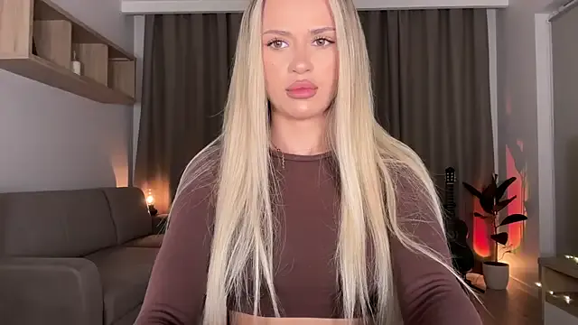Julia_RL — WEAR SEXY LINGERIE SET