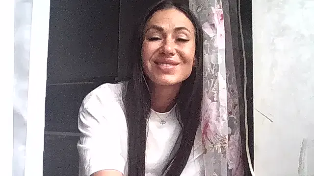 JulianaGold1 — big shokolad